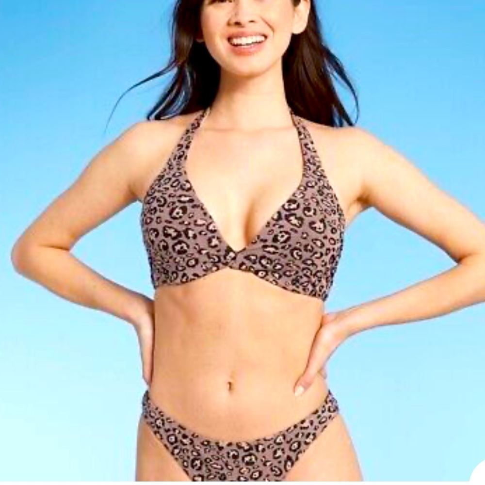 Shade & Shore Cheetah Jacquard Textured Twist-Front Bikini Top and cheeky bottom
